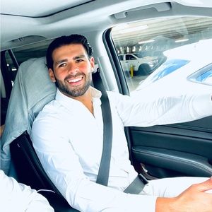 Meet your Posher, Eduardo